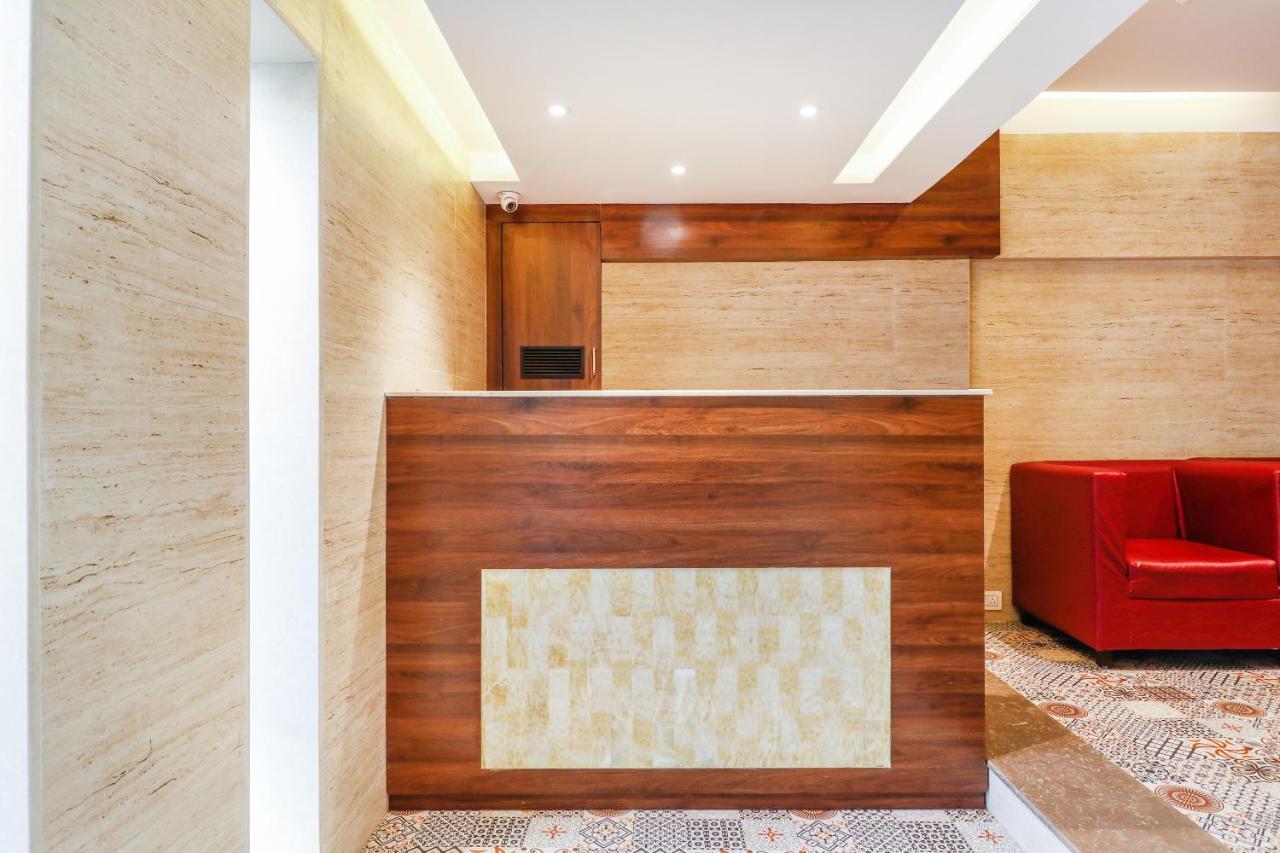 Vaccinated Staff - Oyo 70475 Hotel Sea Breeze Mumbai Exterior photo